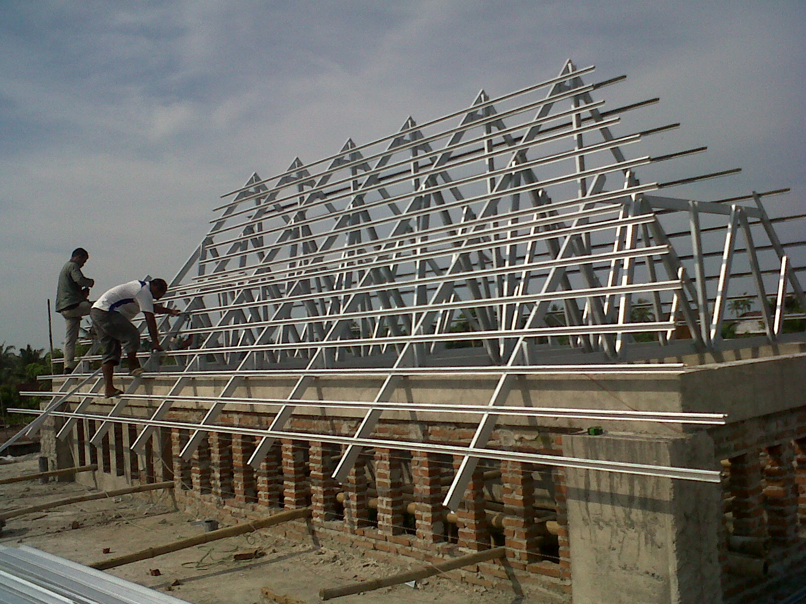 Baja Ringan Atap Murah